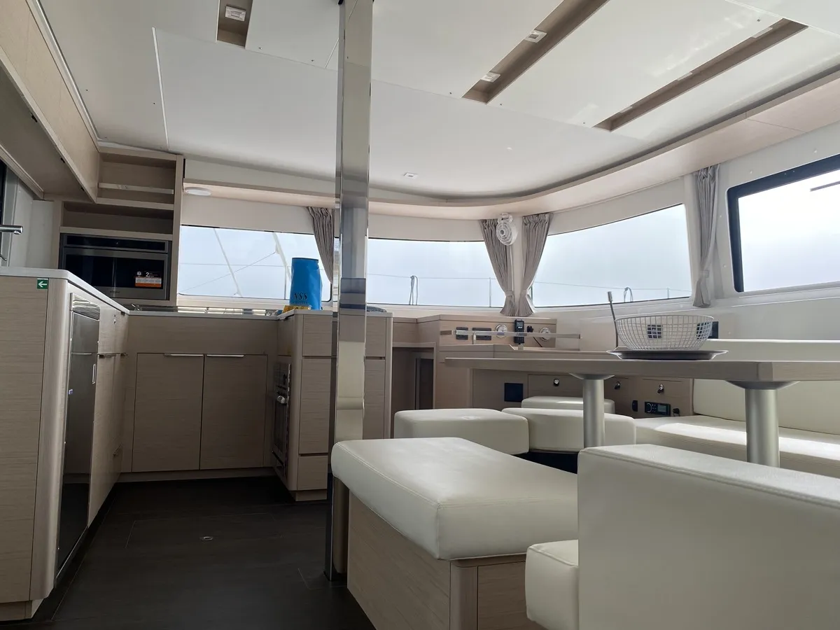 Image slide 221018