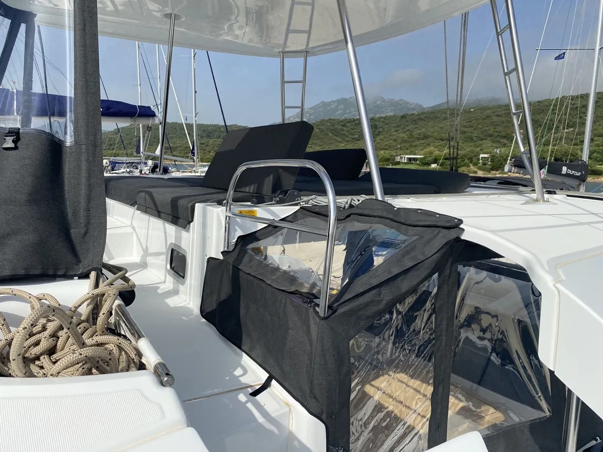 Image slide 221024