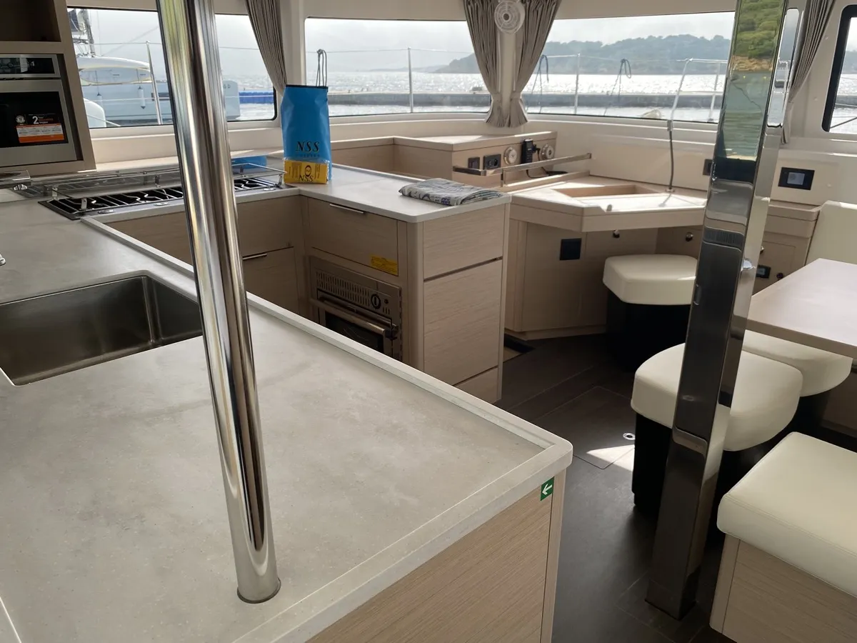 Image slide 221032