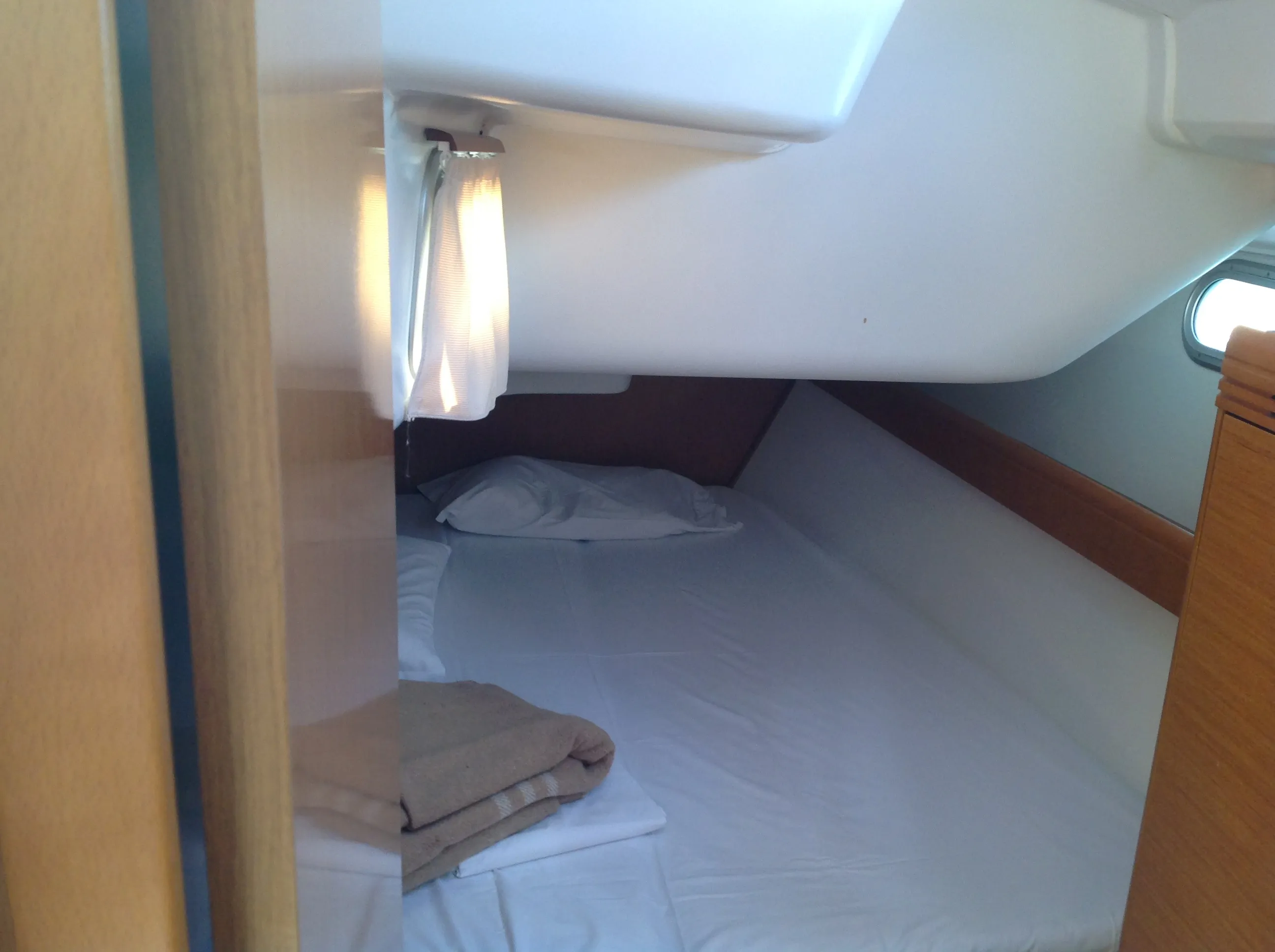 Image slide 221228