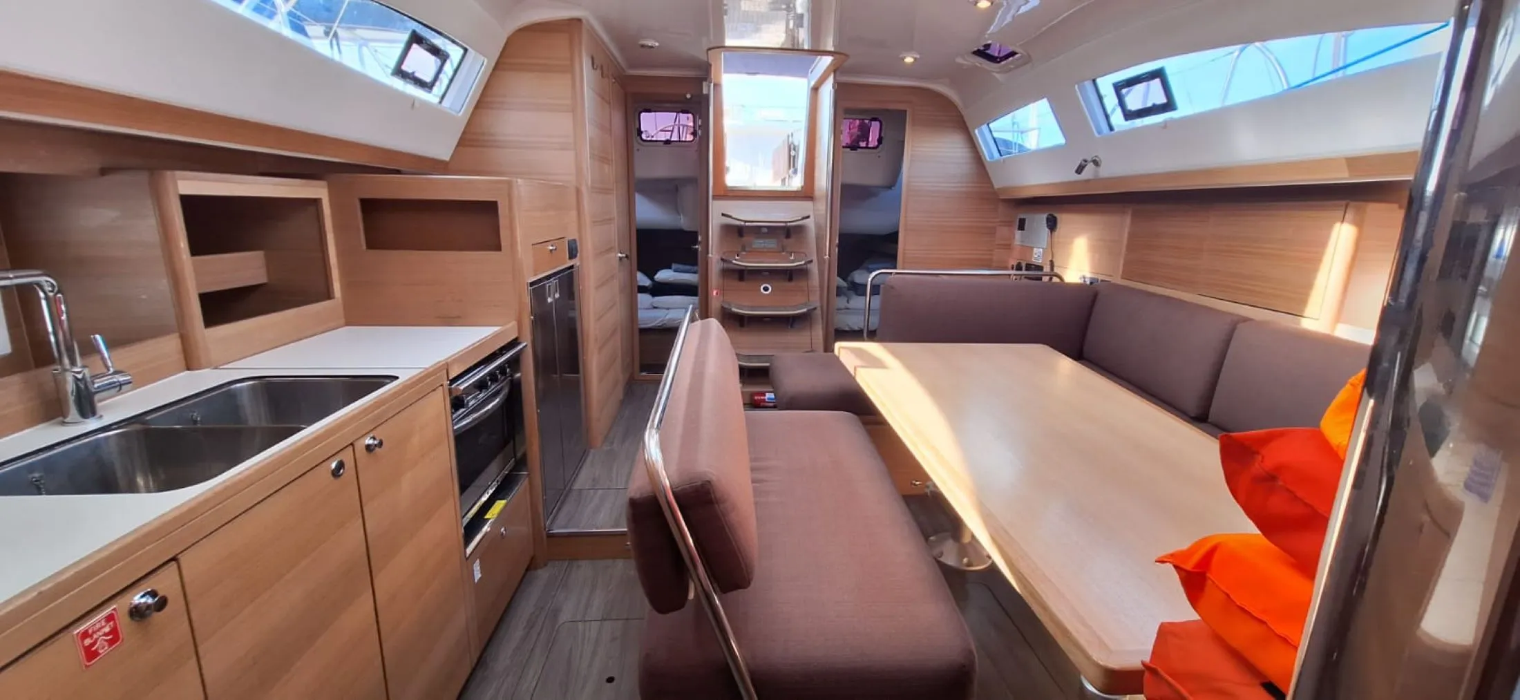 Image slide 221381