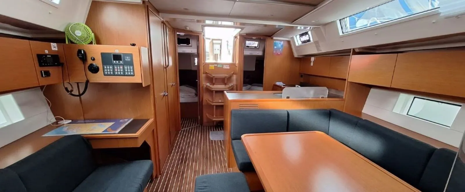 Image slide 221396