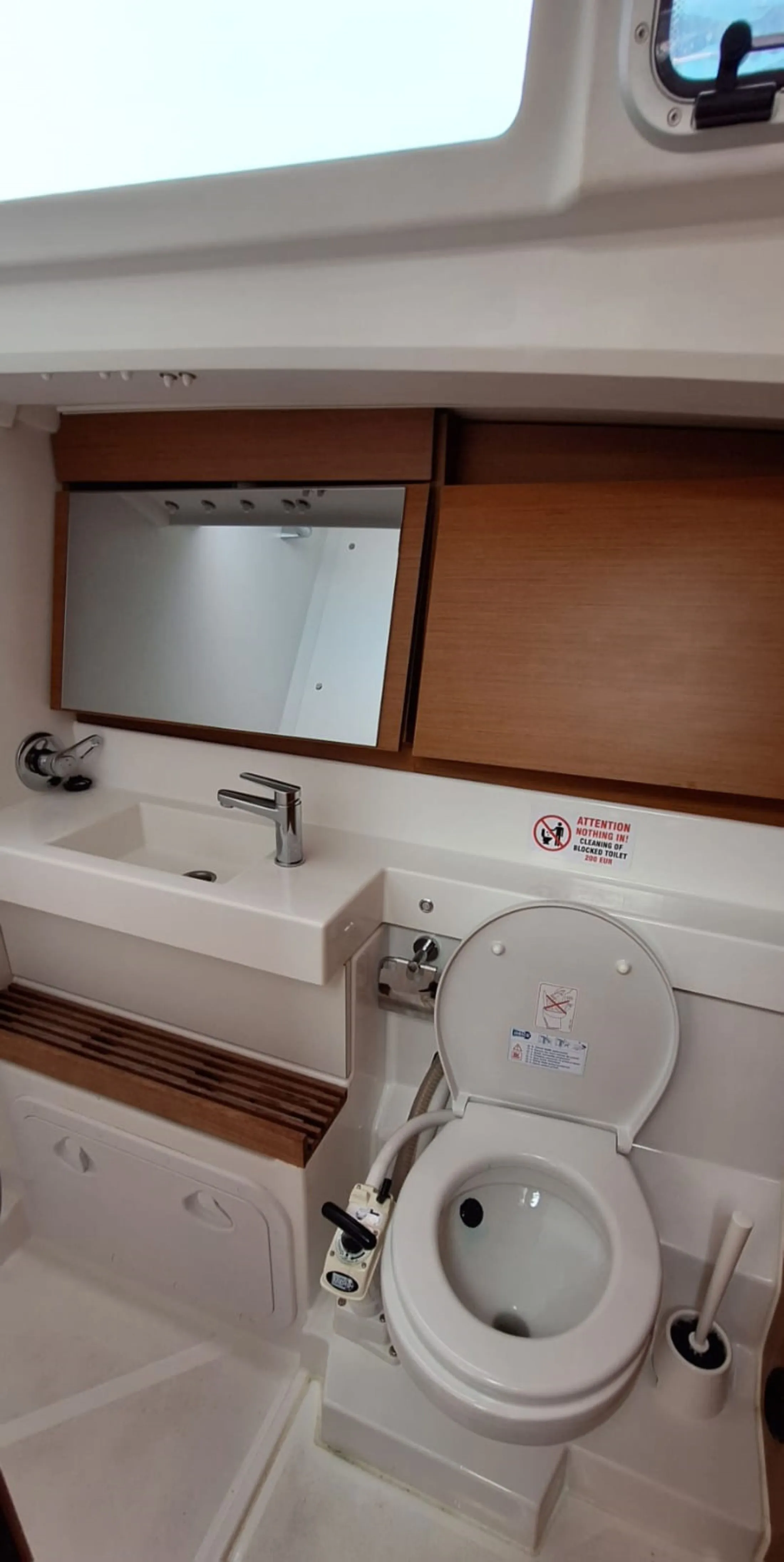 Image slide 221434