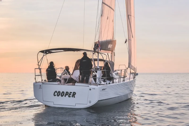 Elan E4 Cooper boat image