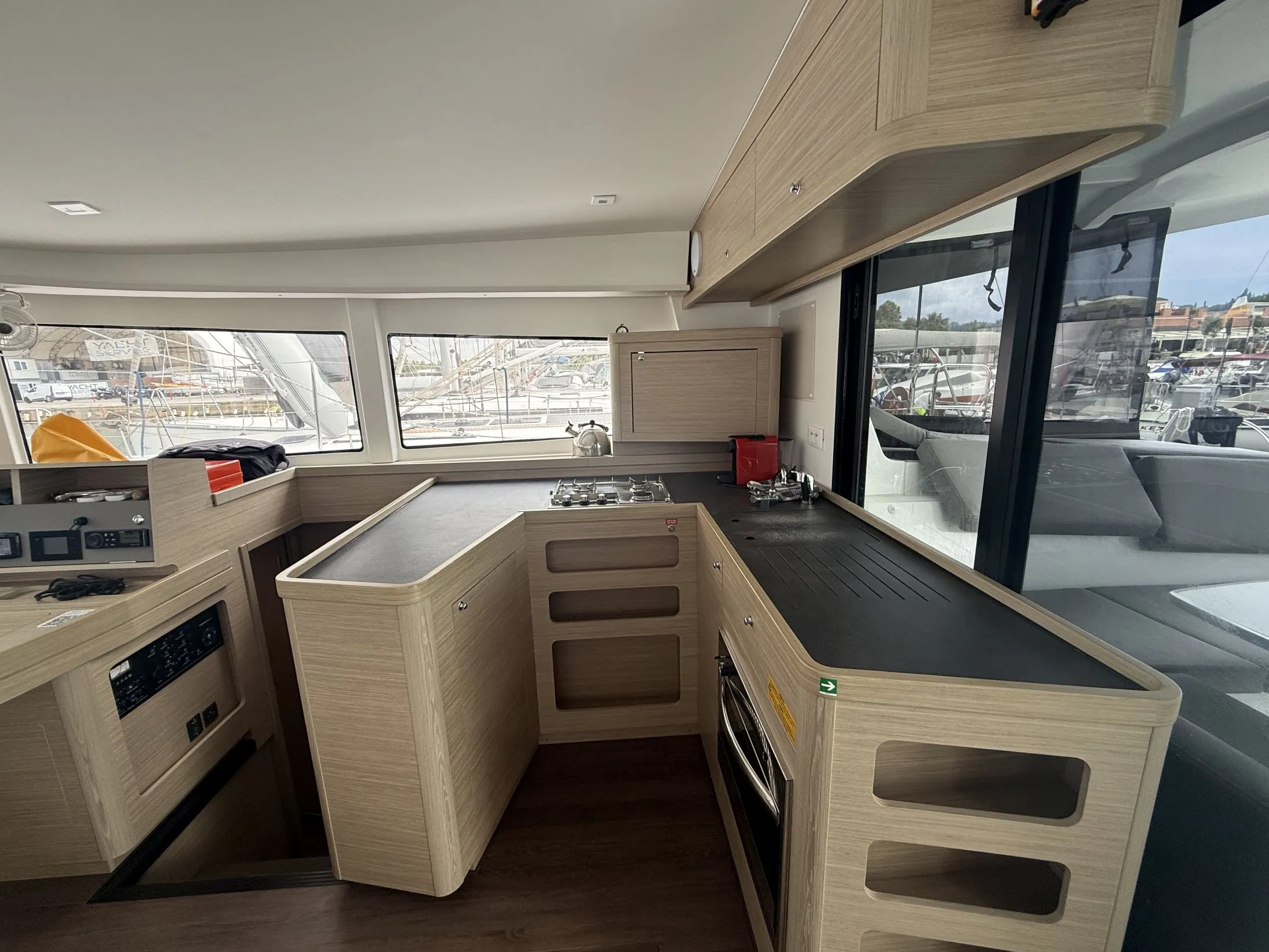 Image slide 223359