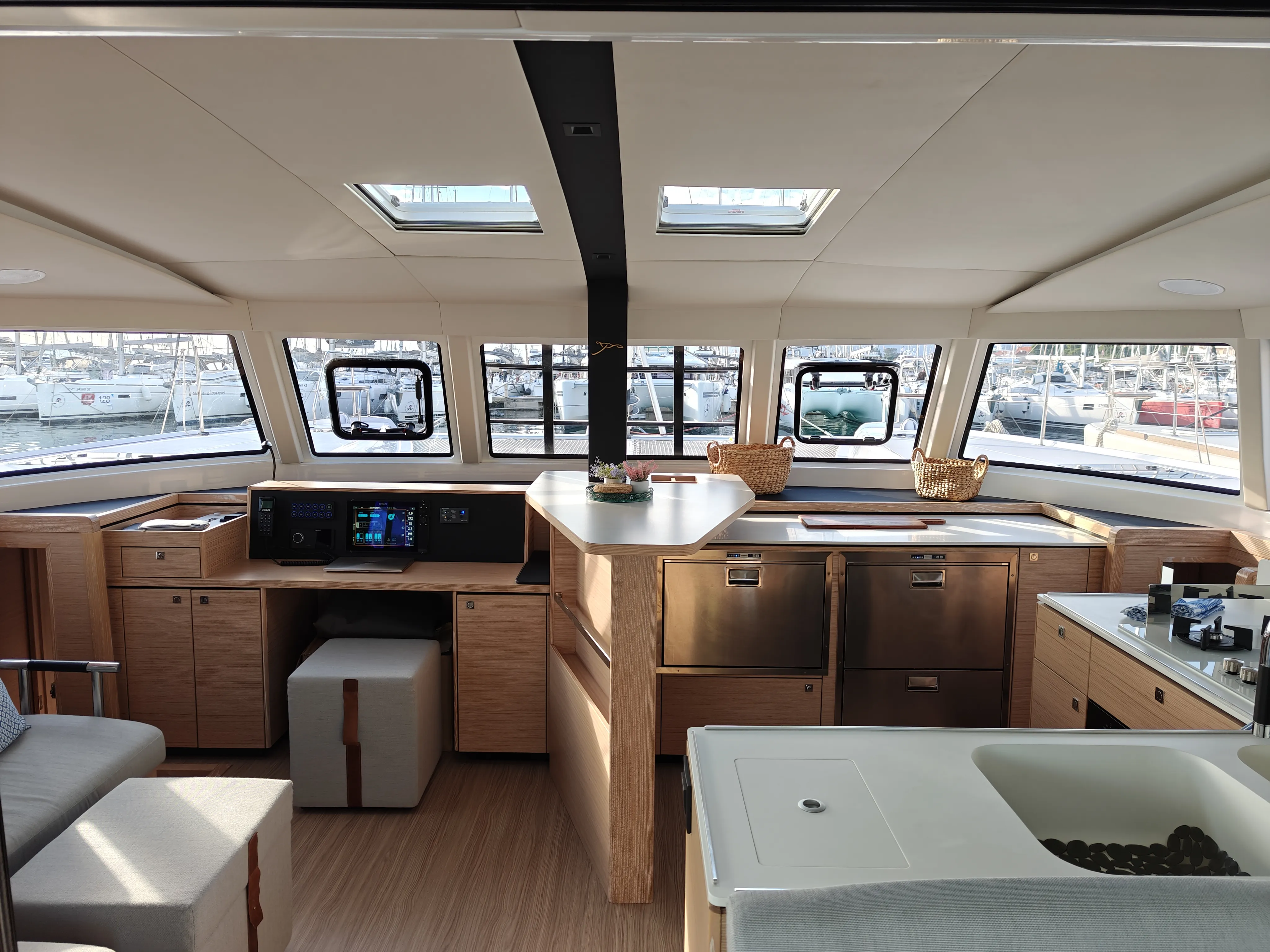 Image slide 223429