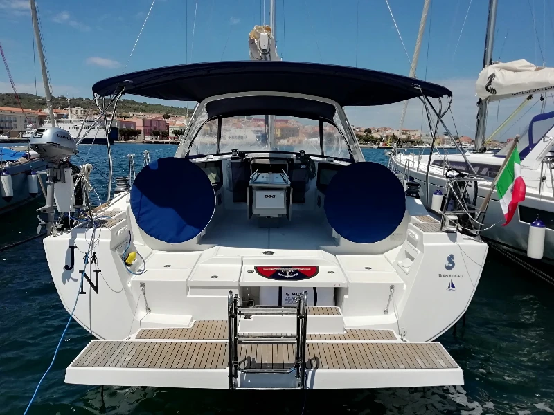 Oceanis 45 JN boat image