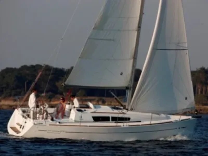 Sun Odyssey 33i Sun Odyssey 33i boat image