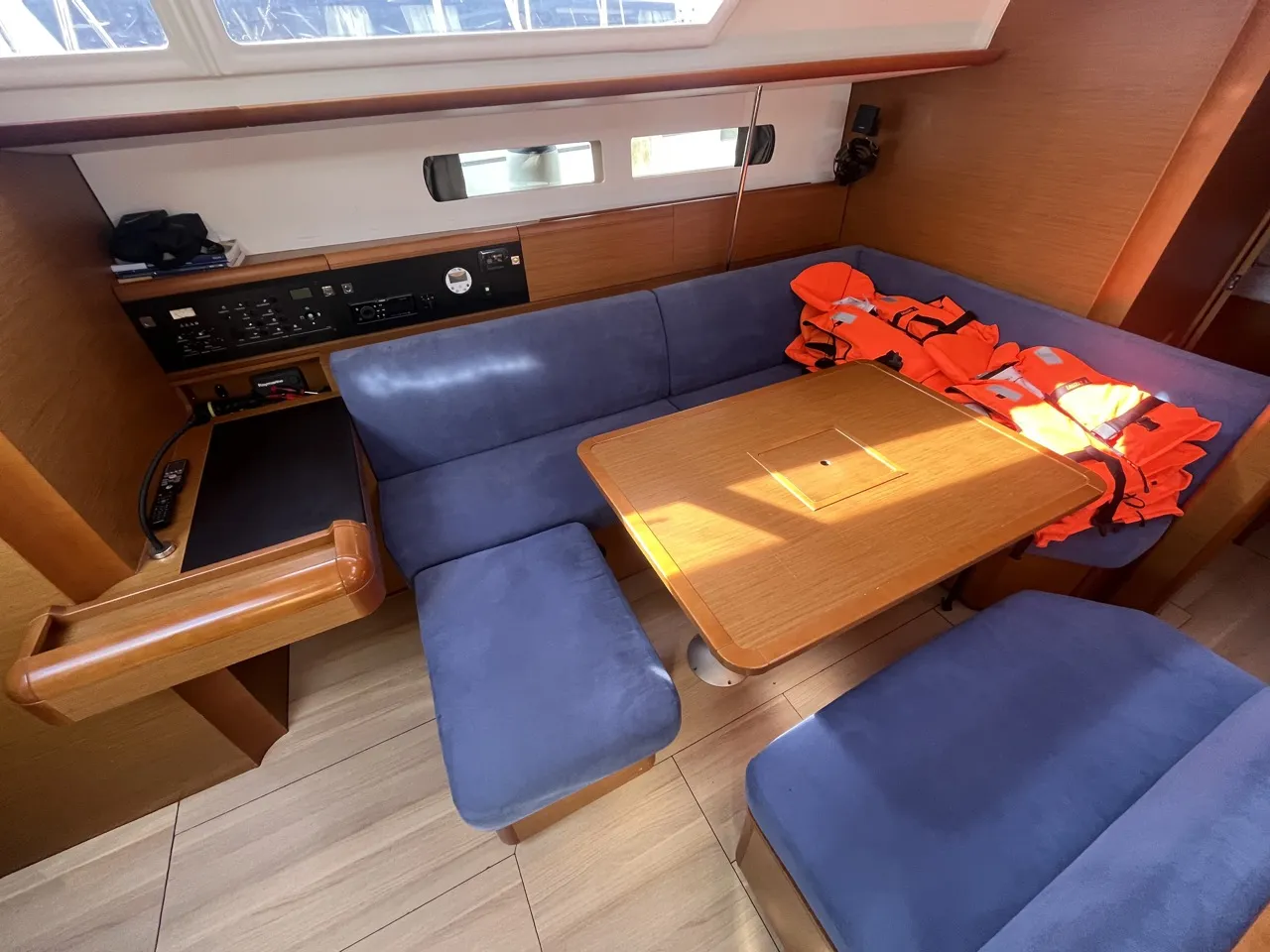 Image slide 224034