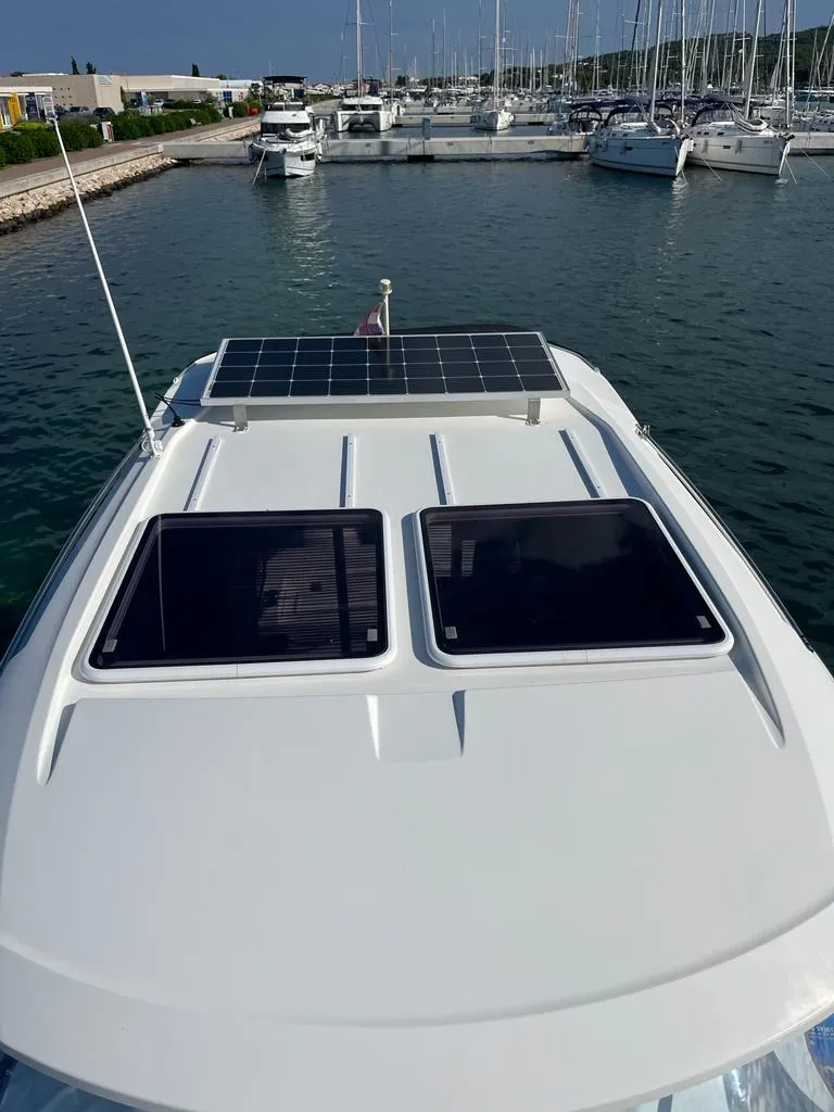 Image slide 224093