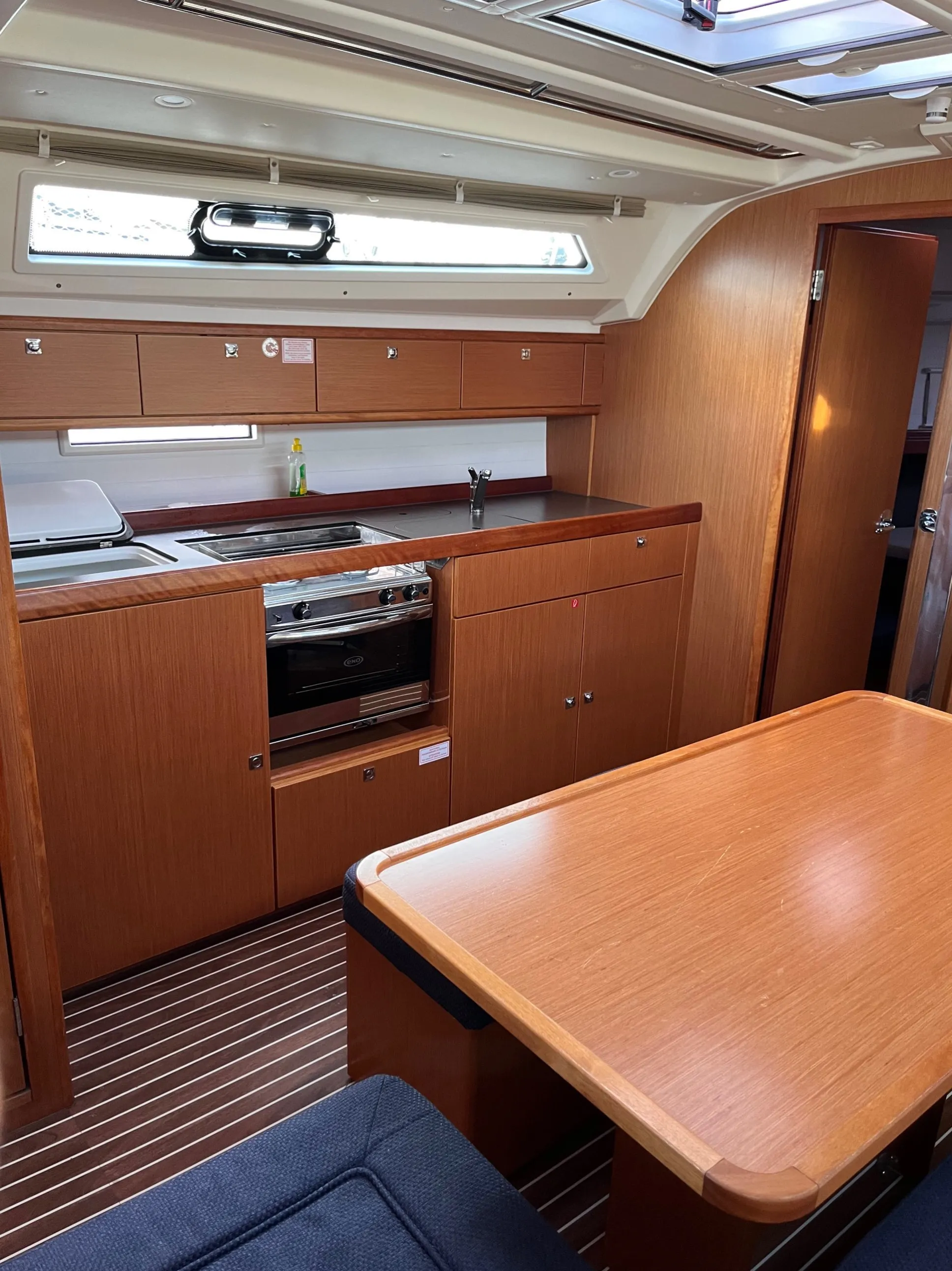Image slide 224111