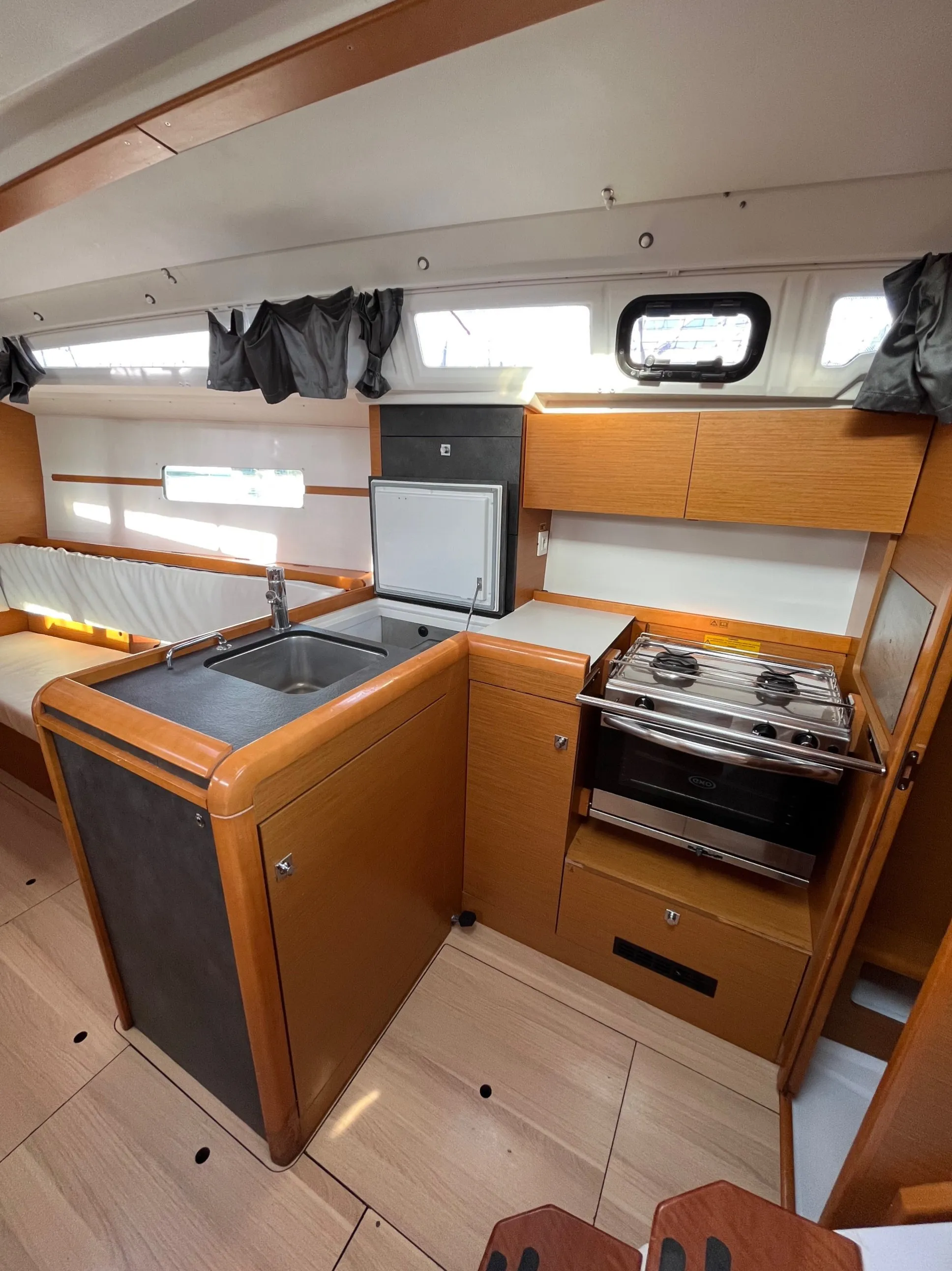 Image slide 224128
