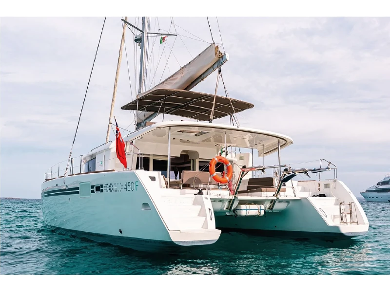Lagoon 450 LLUNA boat image