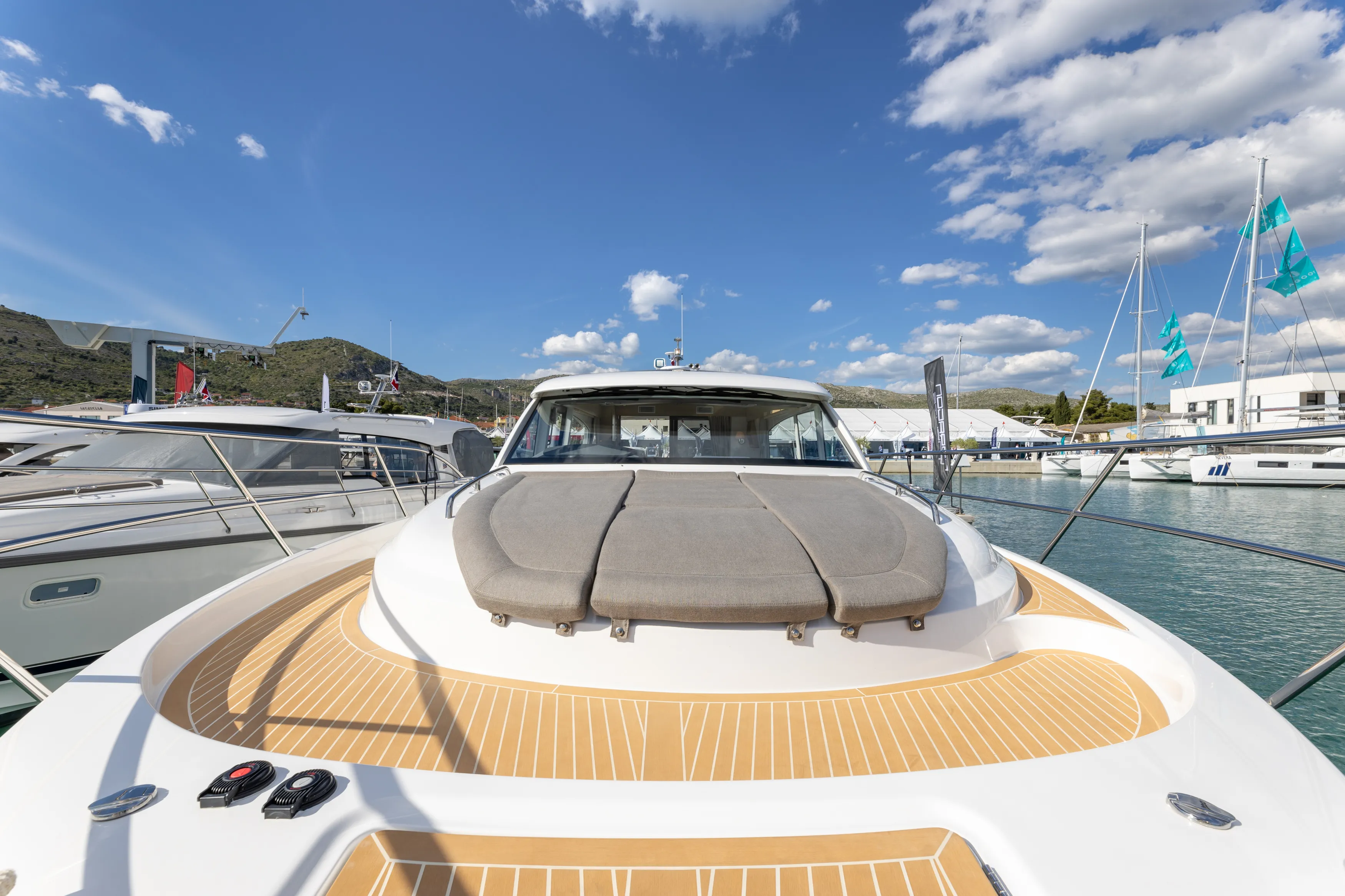 Image slide 225140