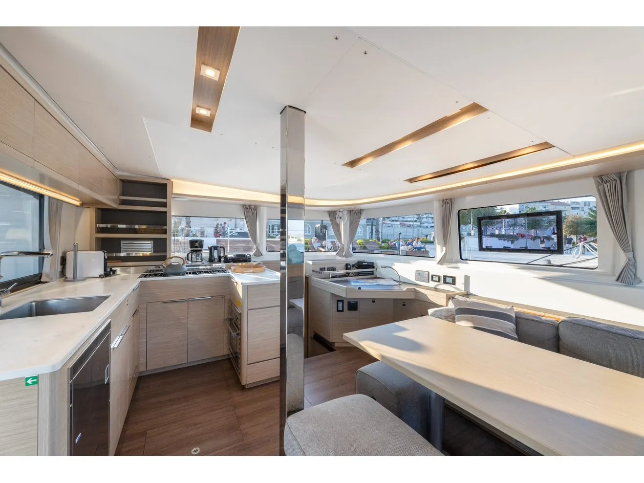 Image slide 225357