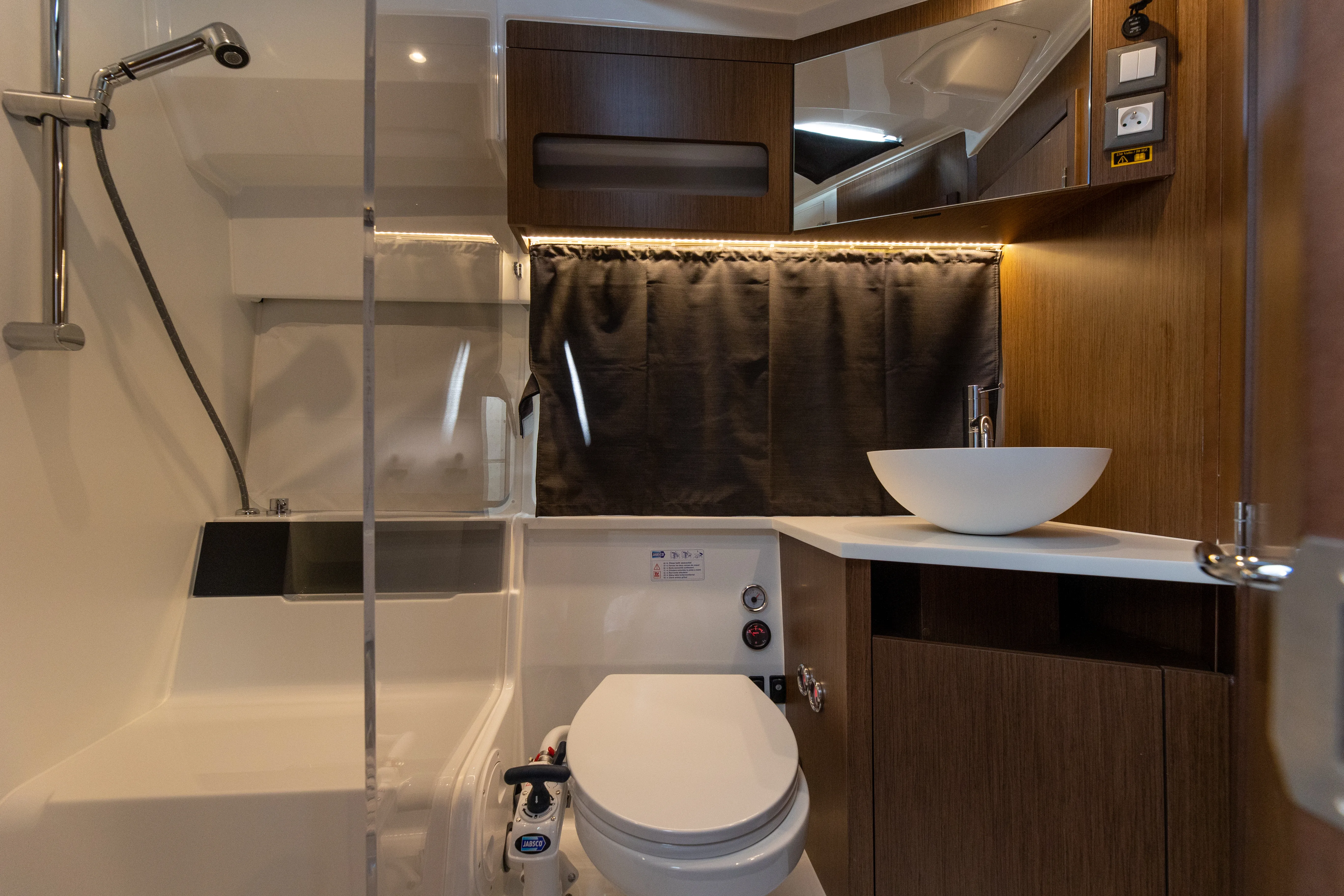 Image slide 225832