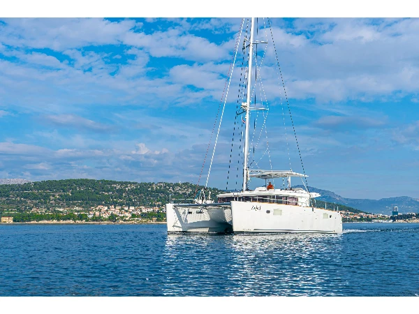 Lagoon 450 Fly ANJA I boat image