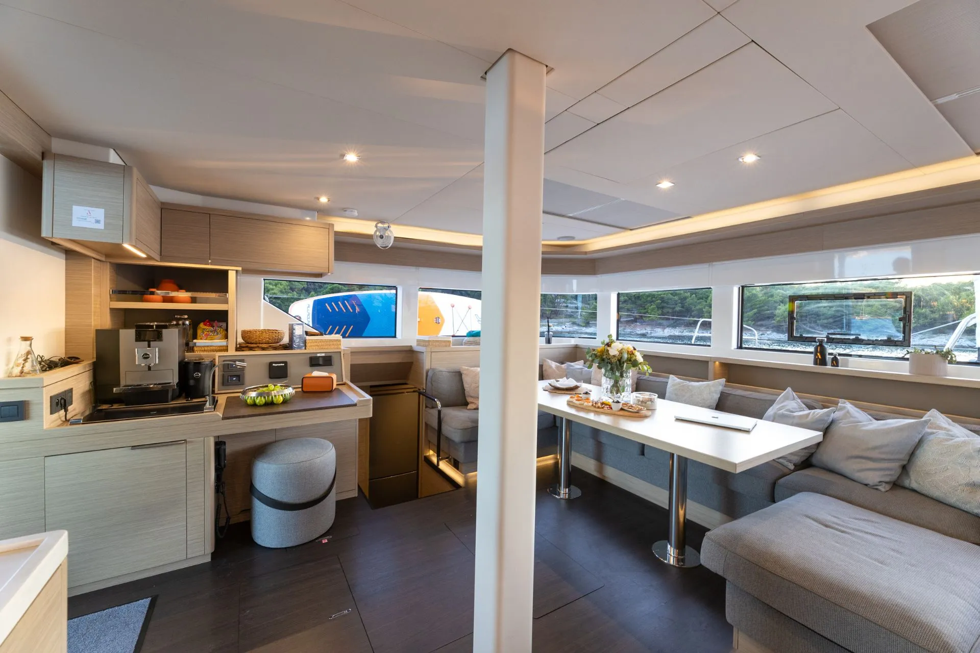 Image slide 225878