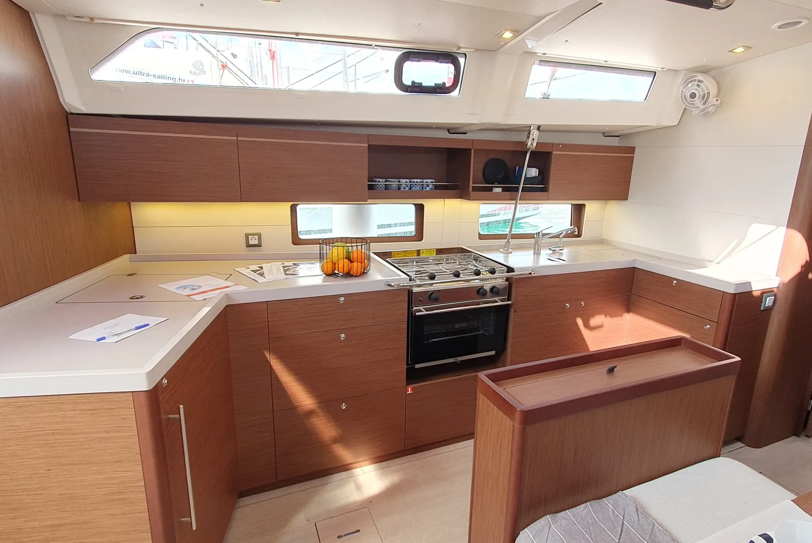 Image slide 226375