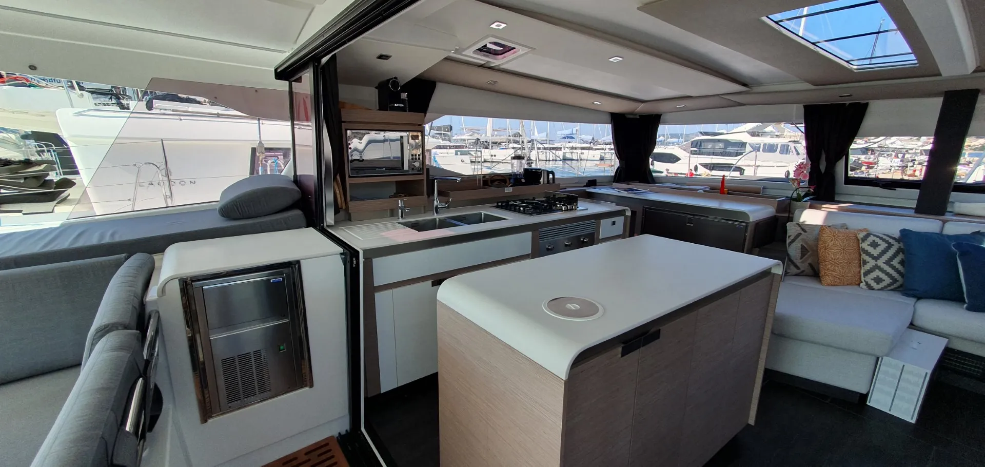 Image slide 226574