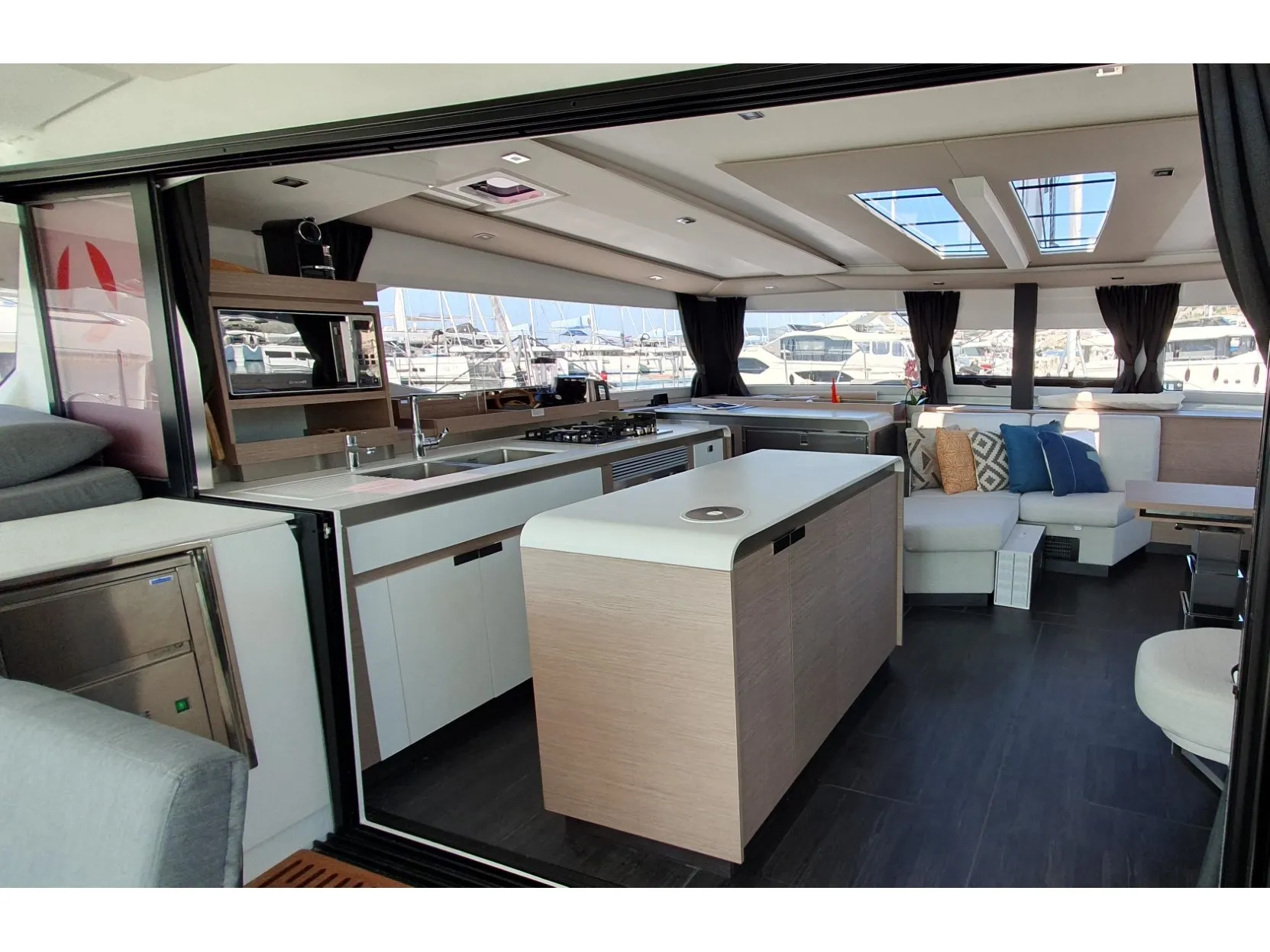 Image slide 226587