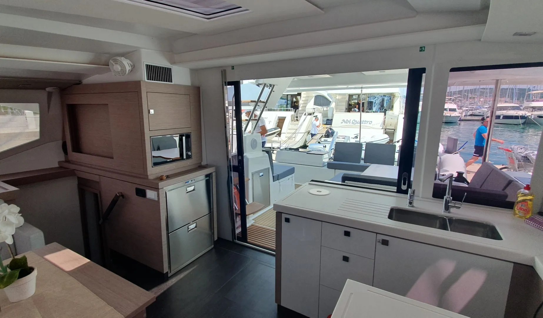 Image slide 226836