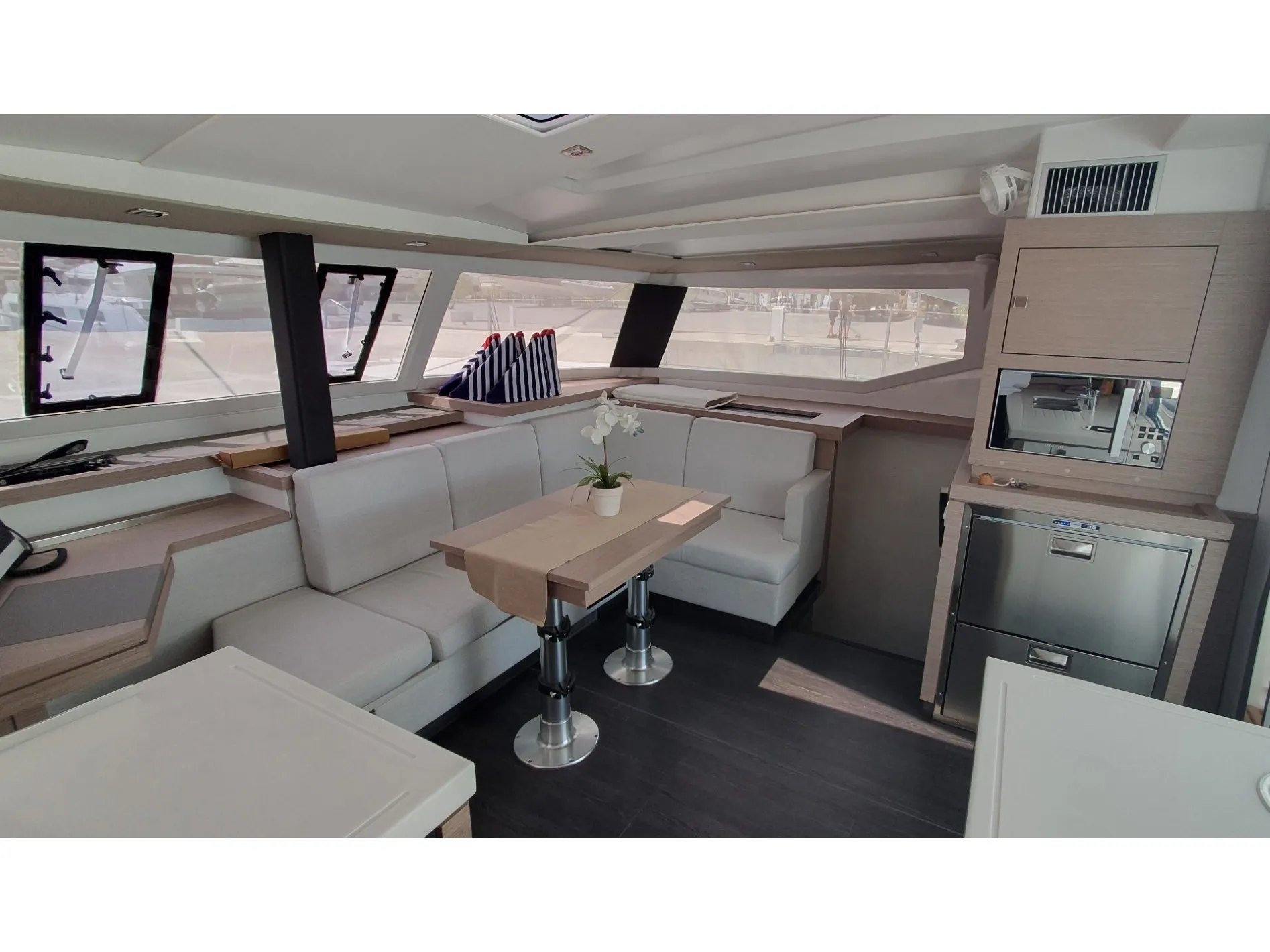 Image slide 226844