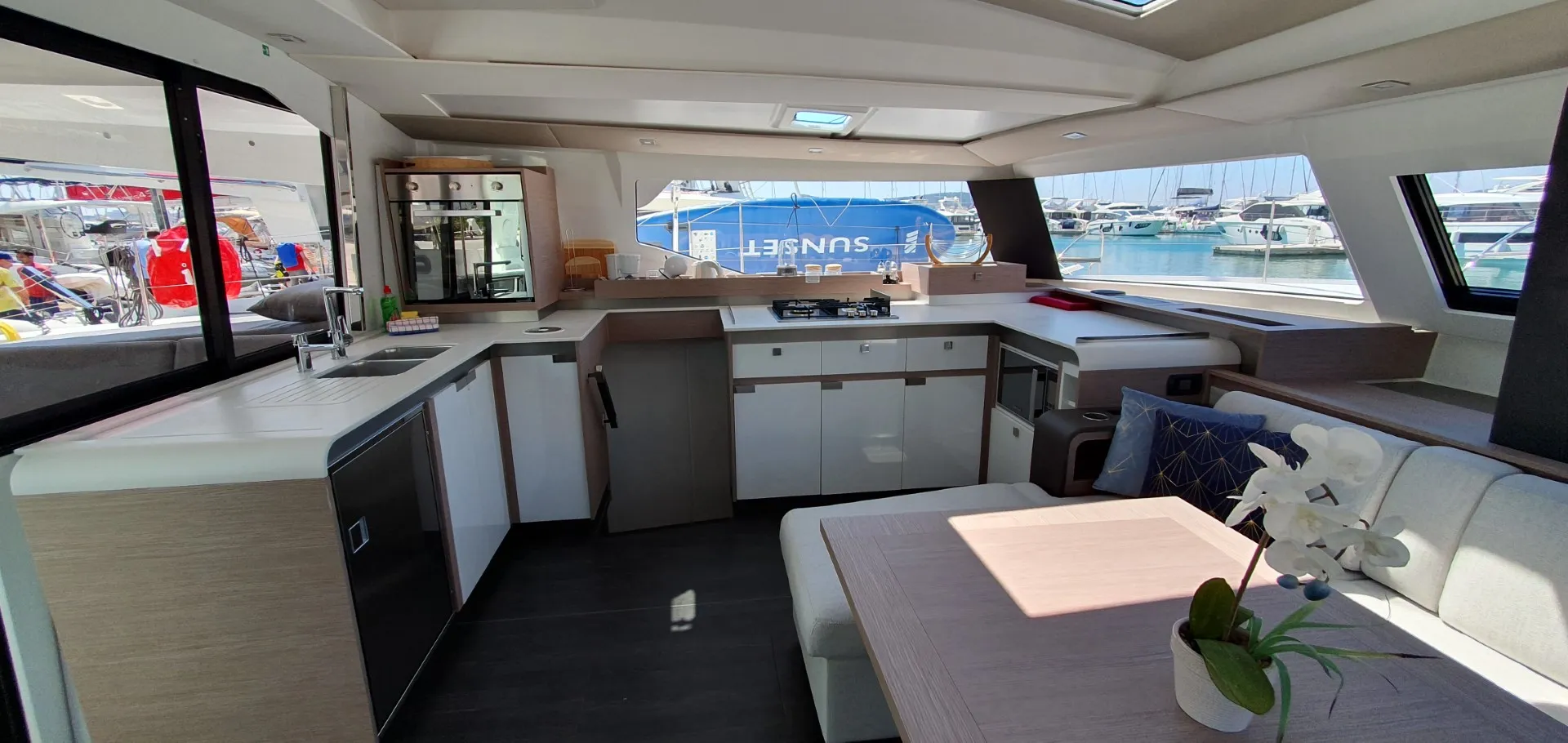 Image slide 227118