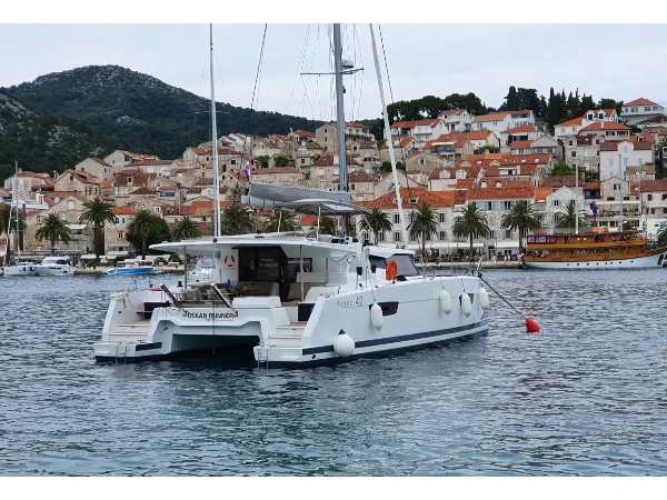 Astréa 42 OCEAN RUNNER boat image