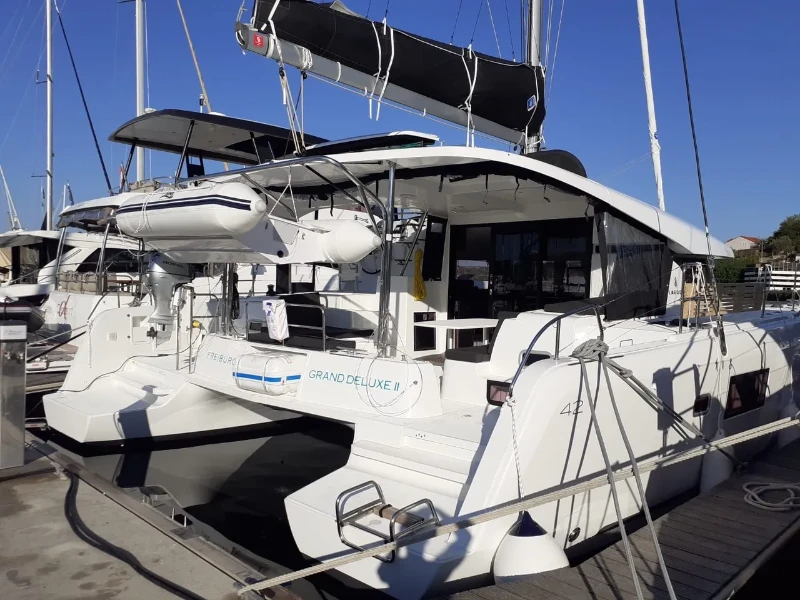 Lagoon 42 GRAND DELUXE II boat image