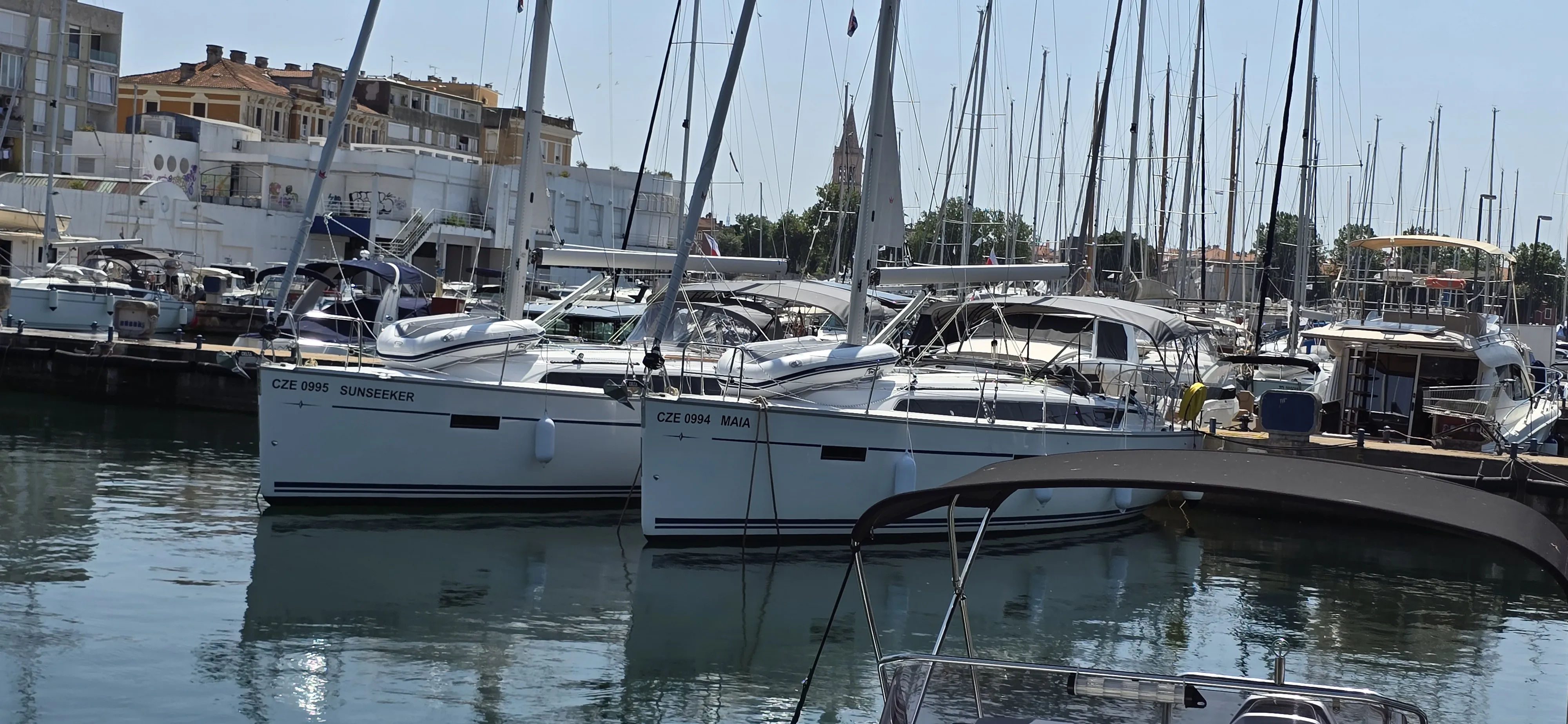 Image slide 227856