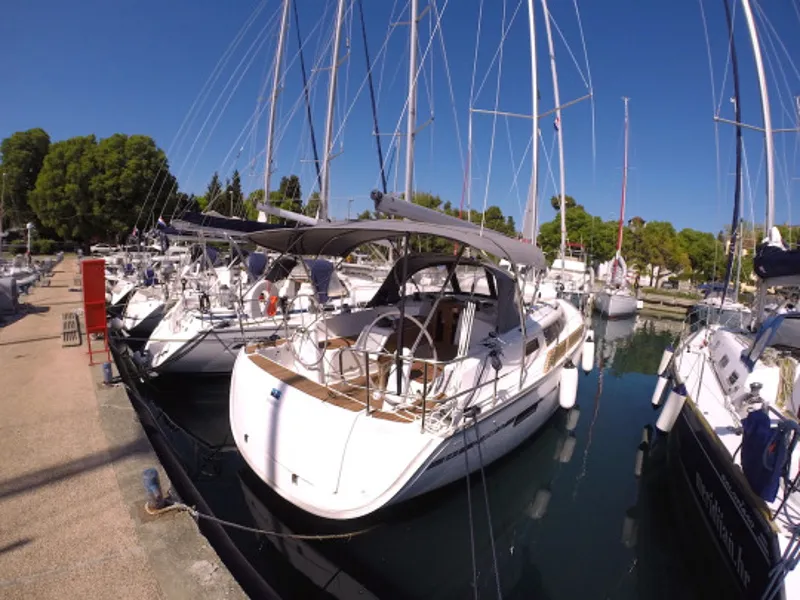 Image slide 227936