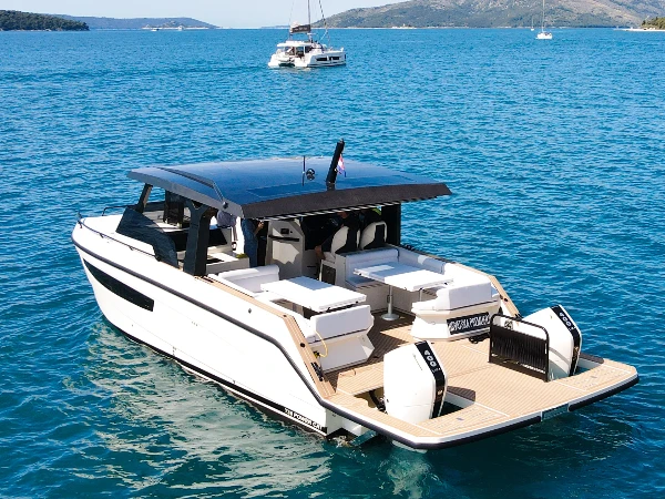 Tesoro T38 LASTOVO boat image