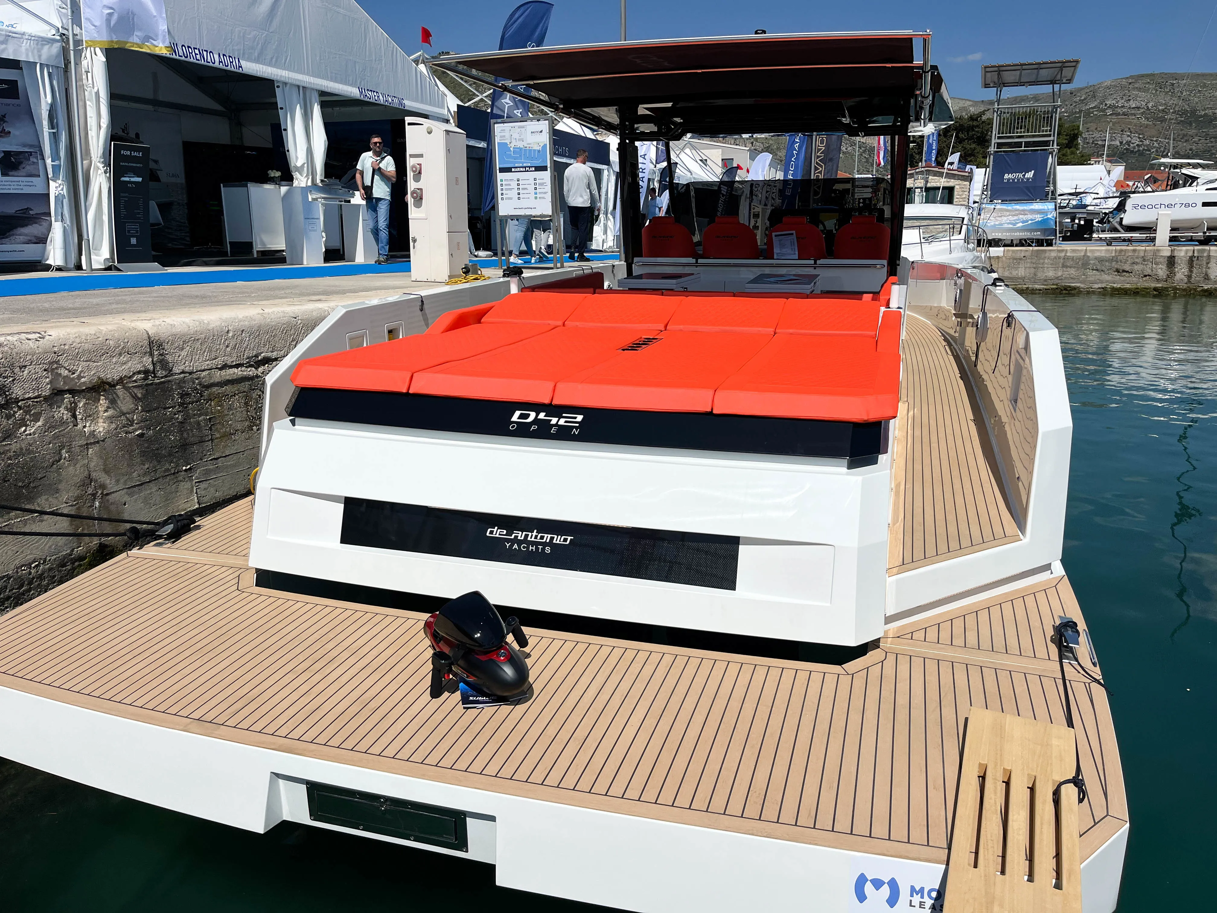 Image slide 228093