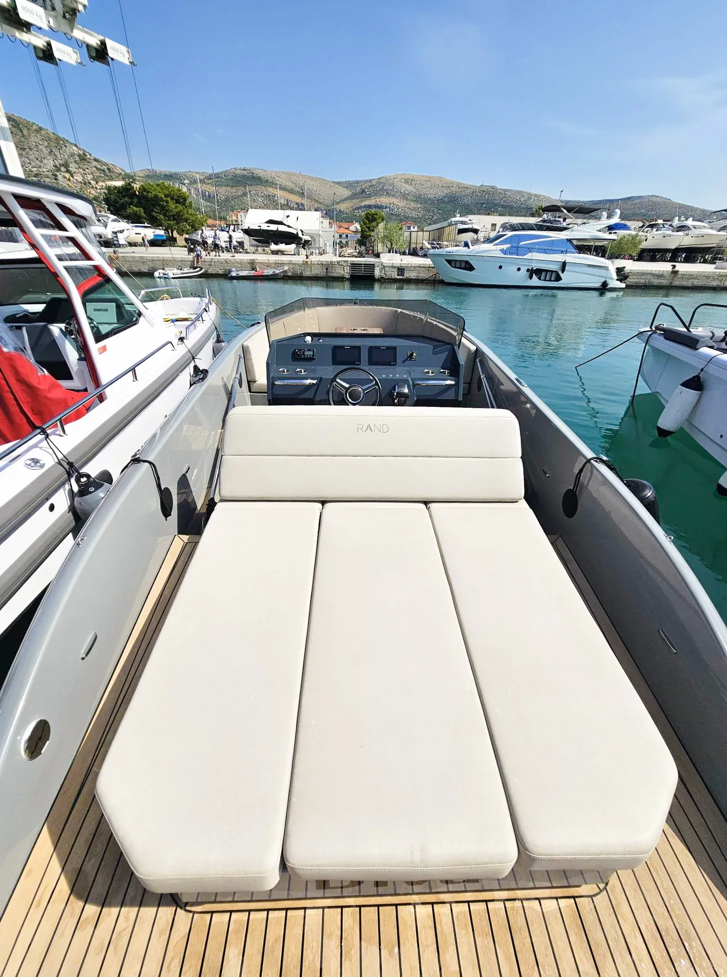 Image slide 228140