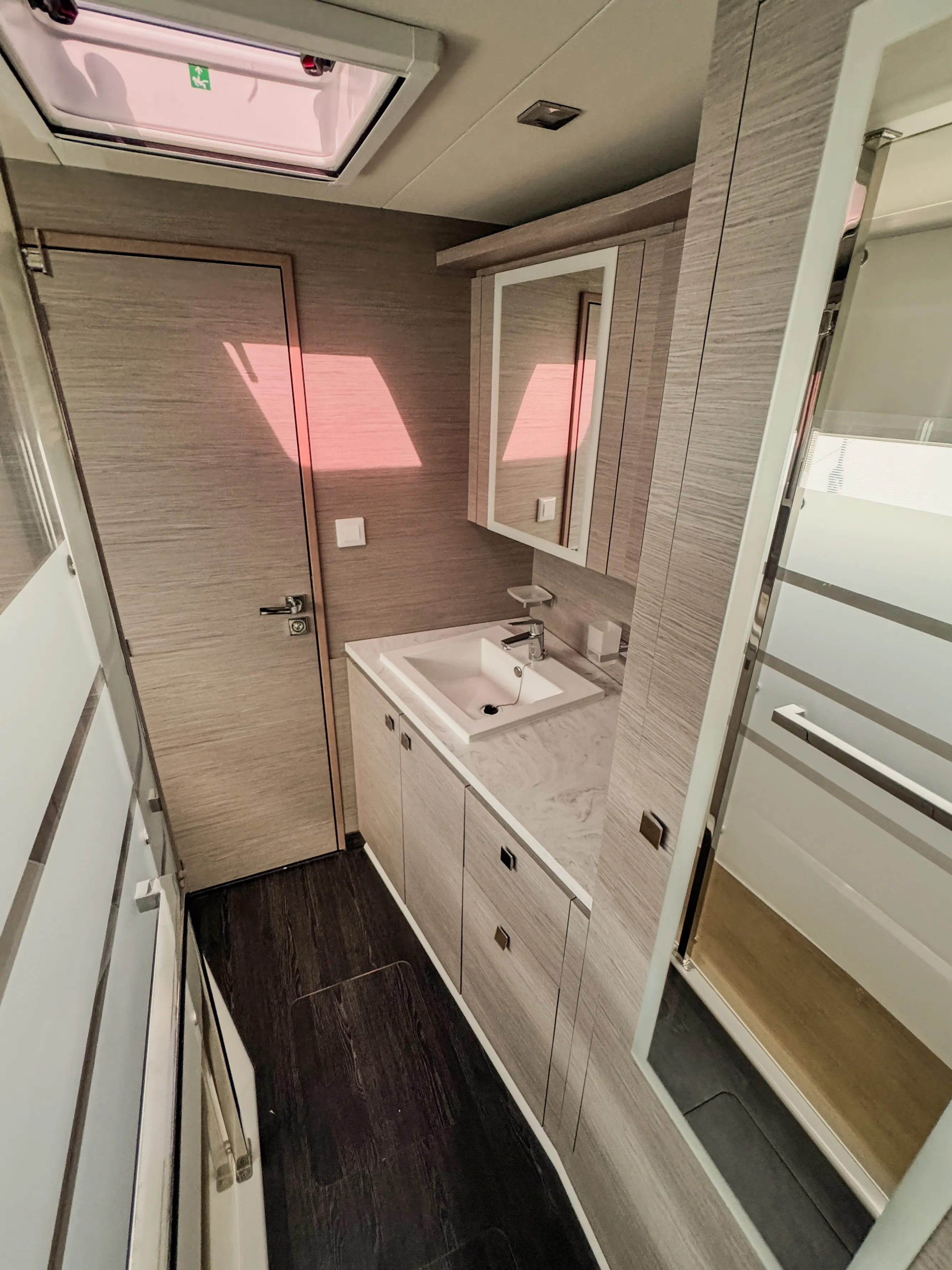 Image slide 228226