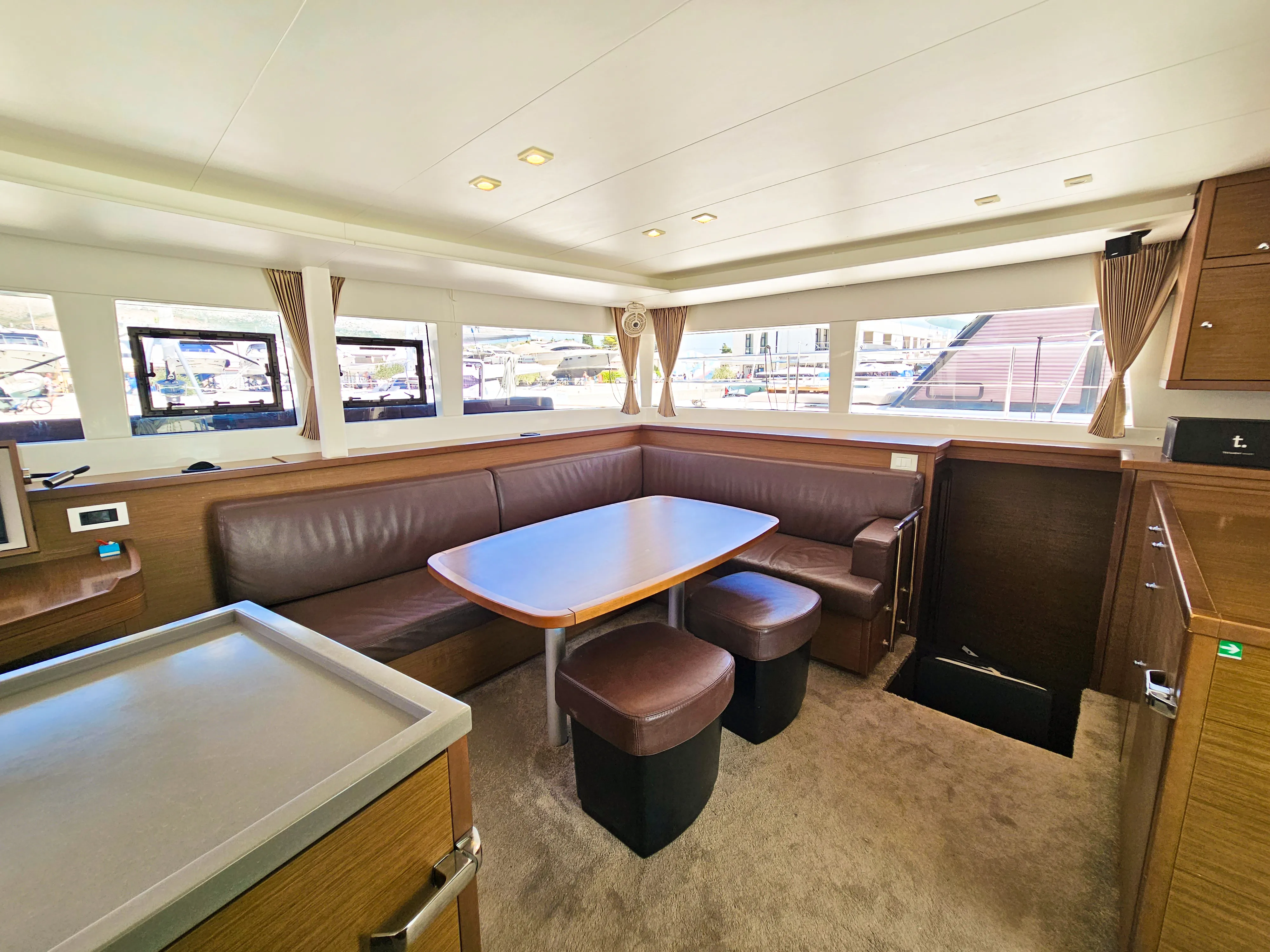 Image slide 228297