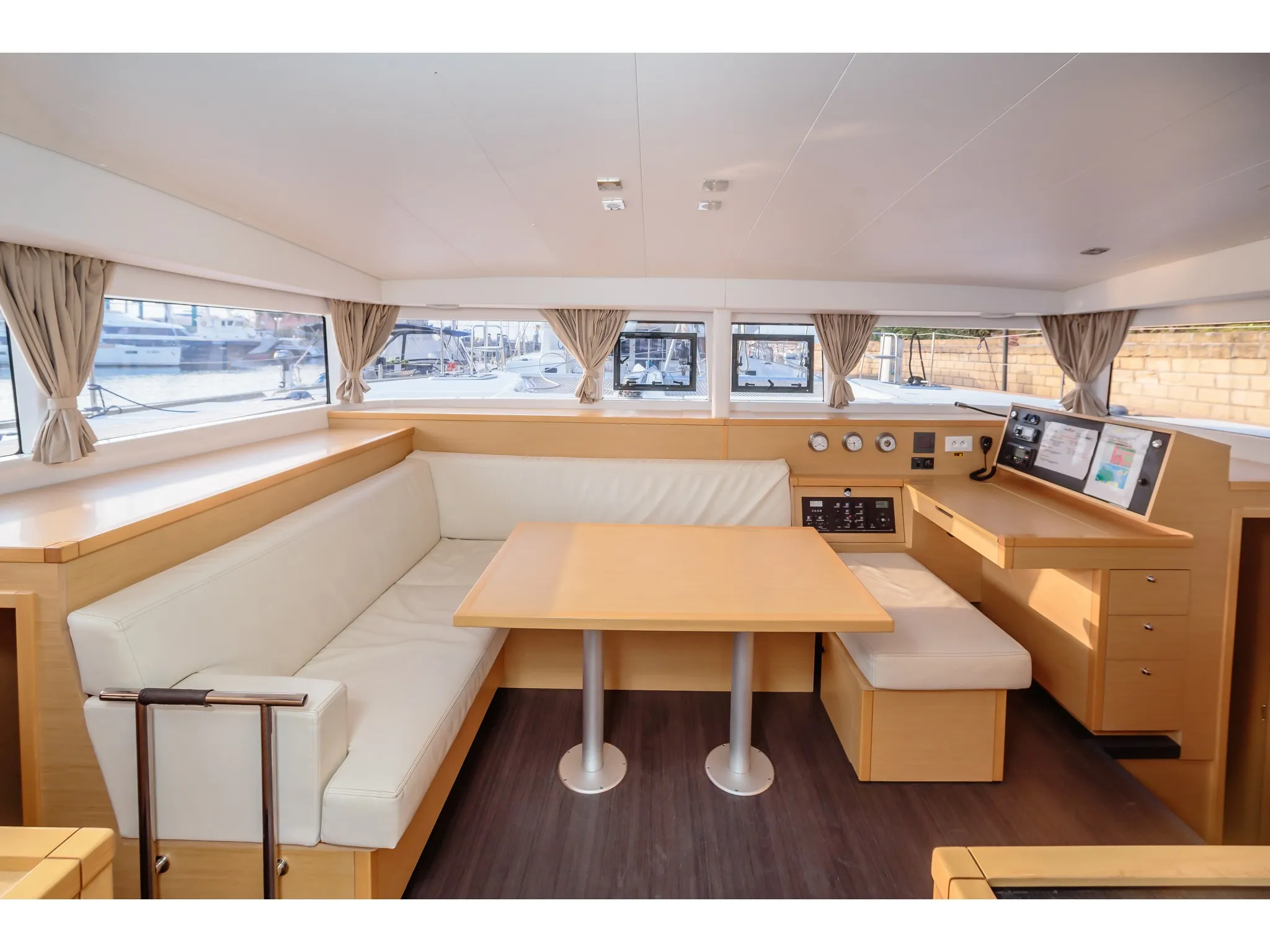 Image slide 228496