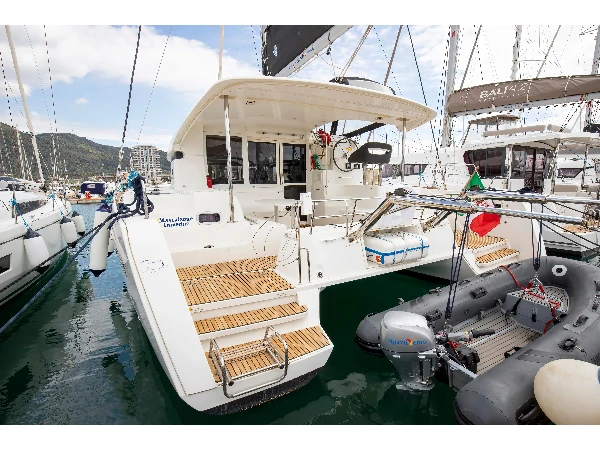 Lagoon 40 Mascalzone Lametino - Standard line boat image