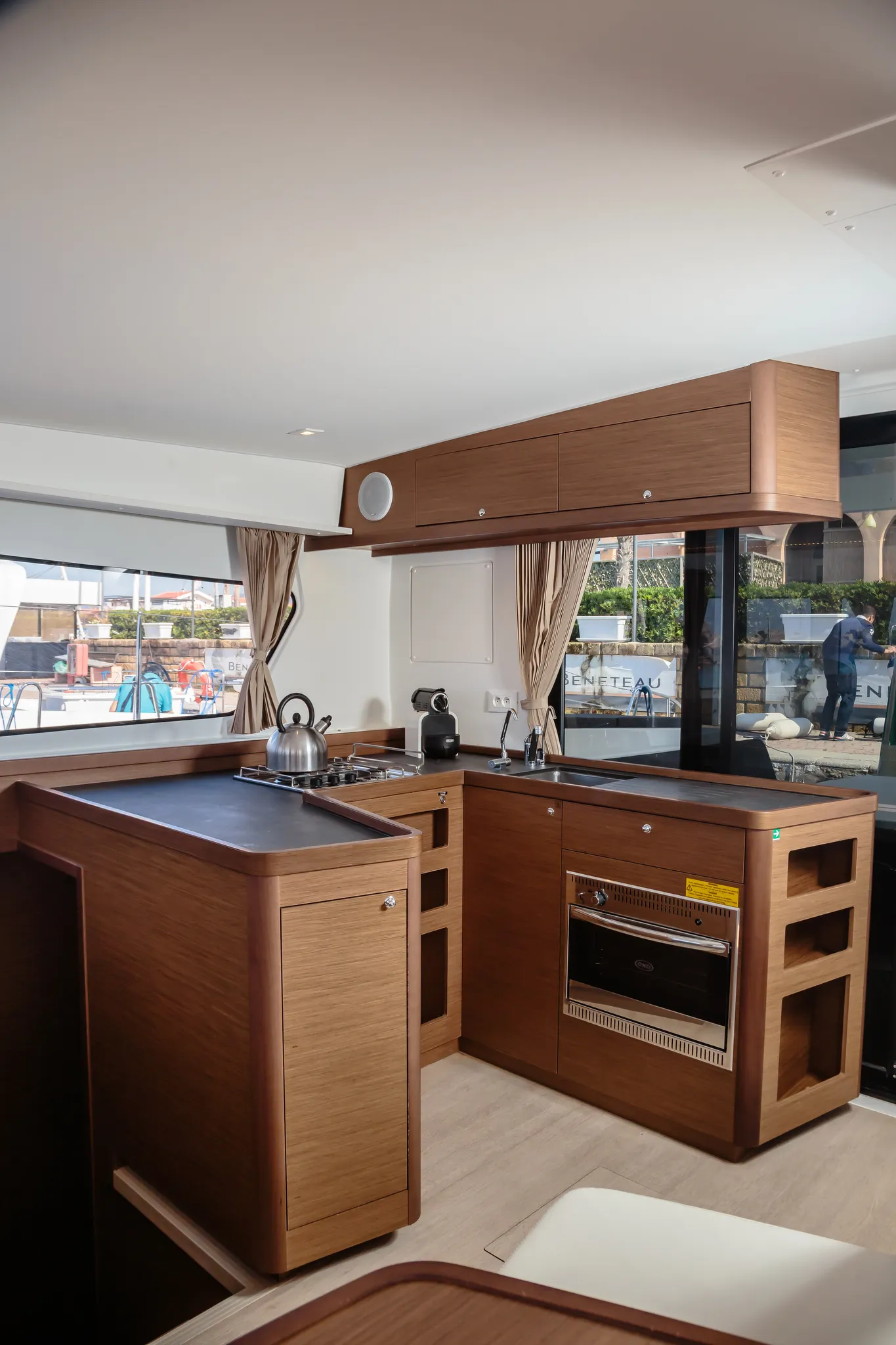 Image slide 228841