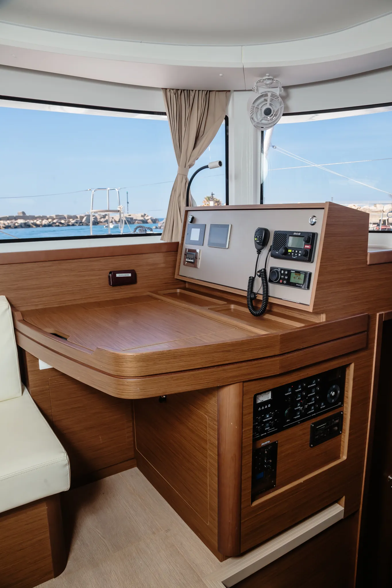 Image slide 228846