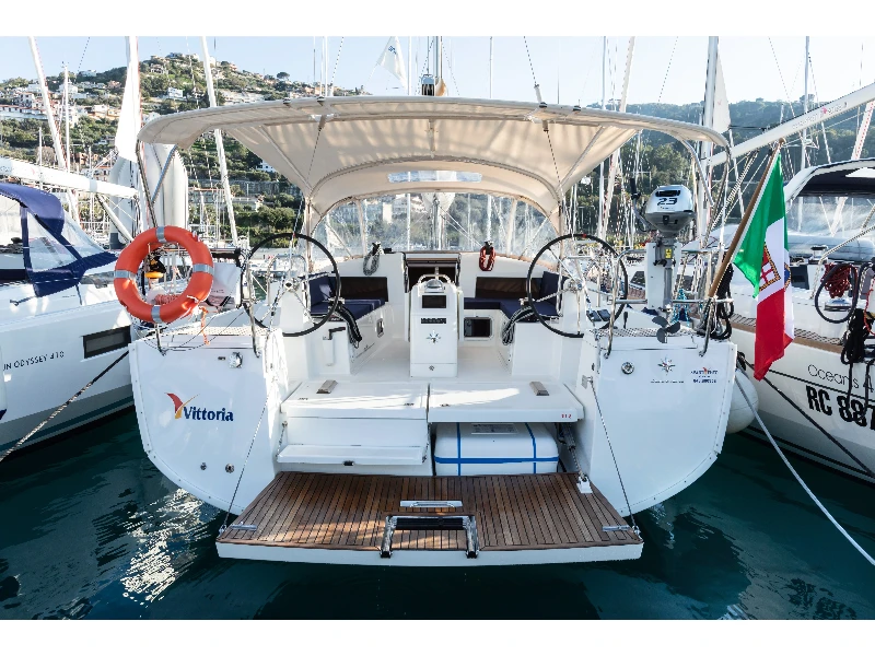 Sun Odyssey 440 Vittoria - Standard line boat image