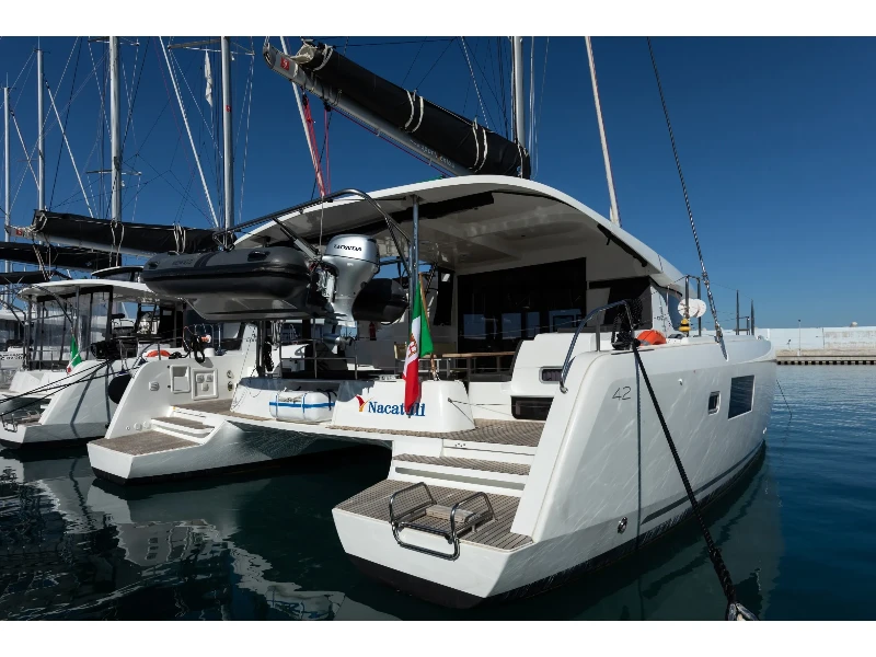 Lagoon 42 Nacatuli - Standard line boat image