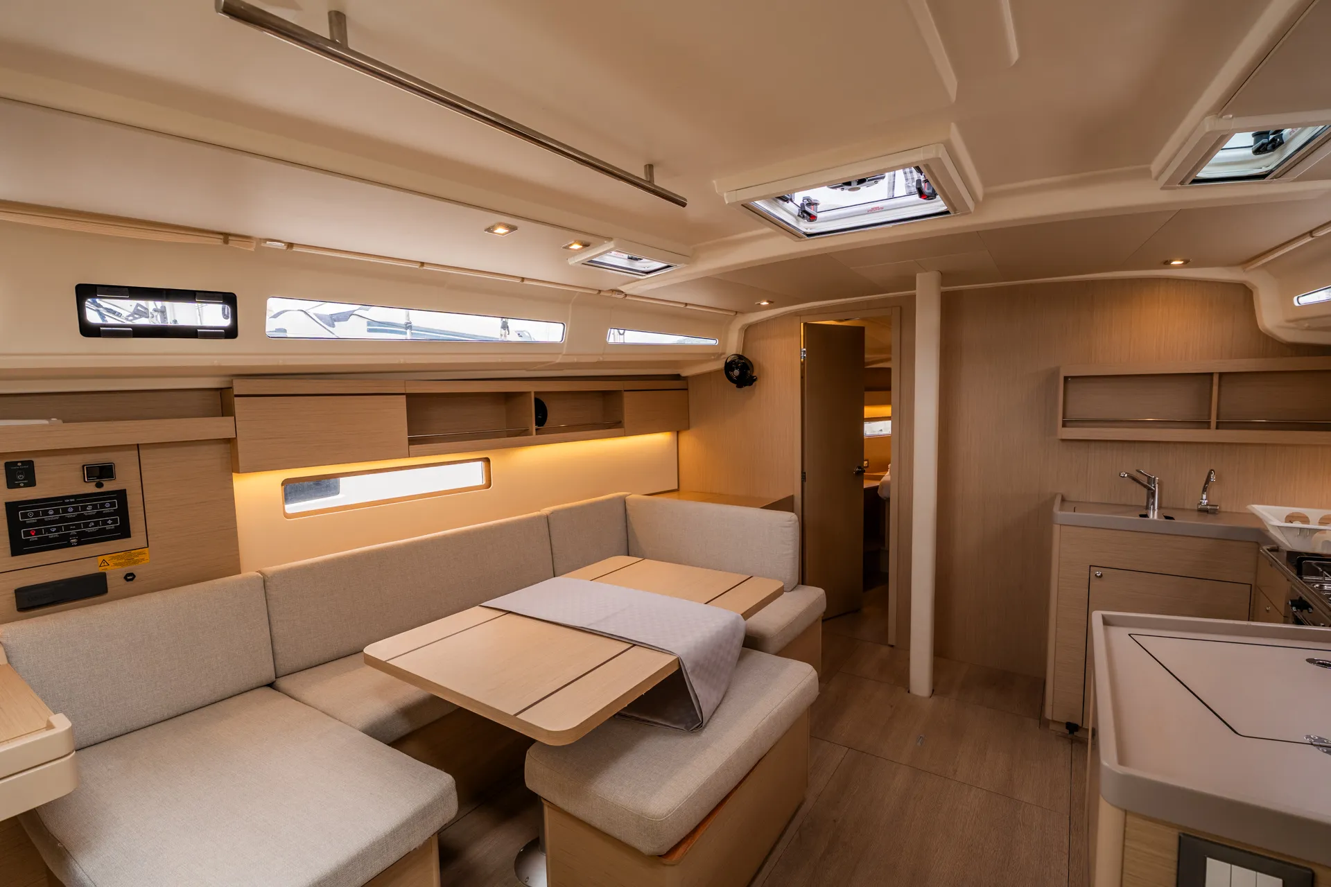 Image slide 228978