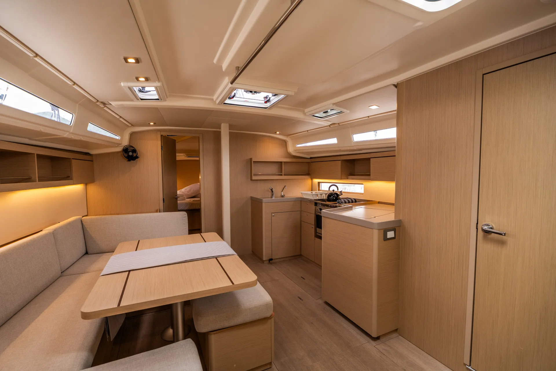 Image slide 228988