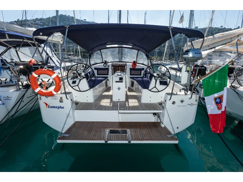 Sun Odyssey 410 Eumephe - Standard line boat image