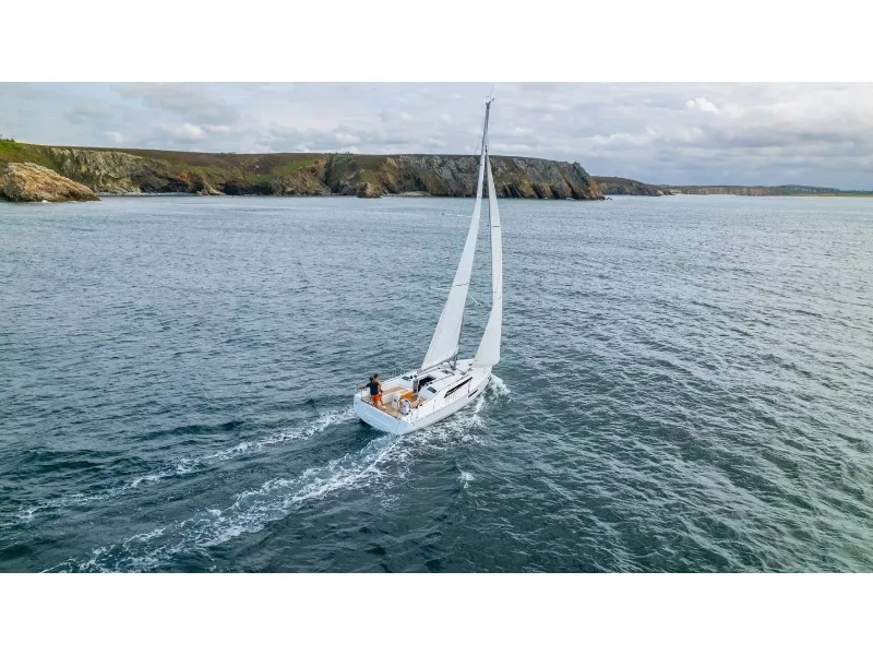 Oceanis 37.1 Aurora - Comfort line boat image