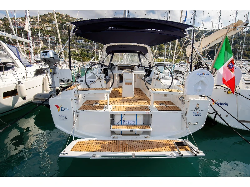 Oceanis 38.1 Eos - Standard Line boat image