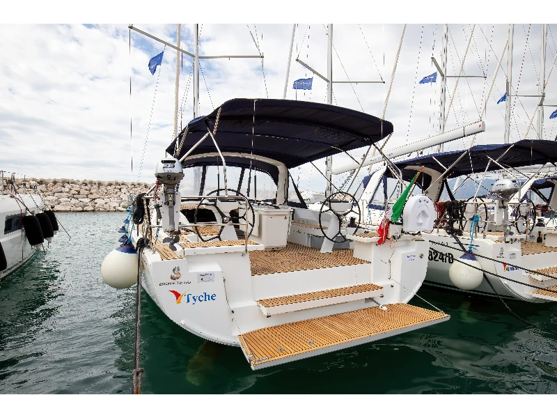 Oceanis 46.1 Tyche - Standard line boat image
