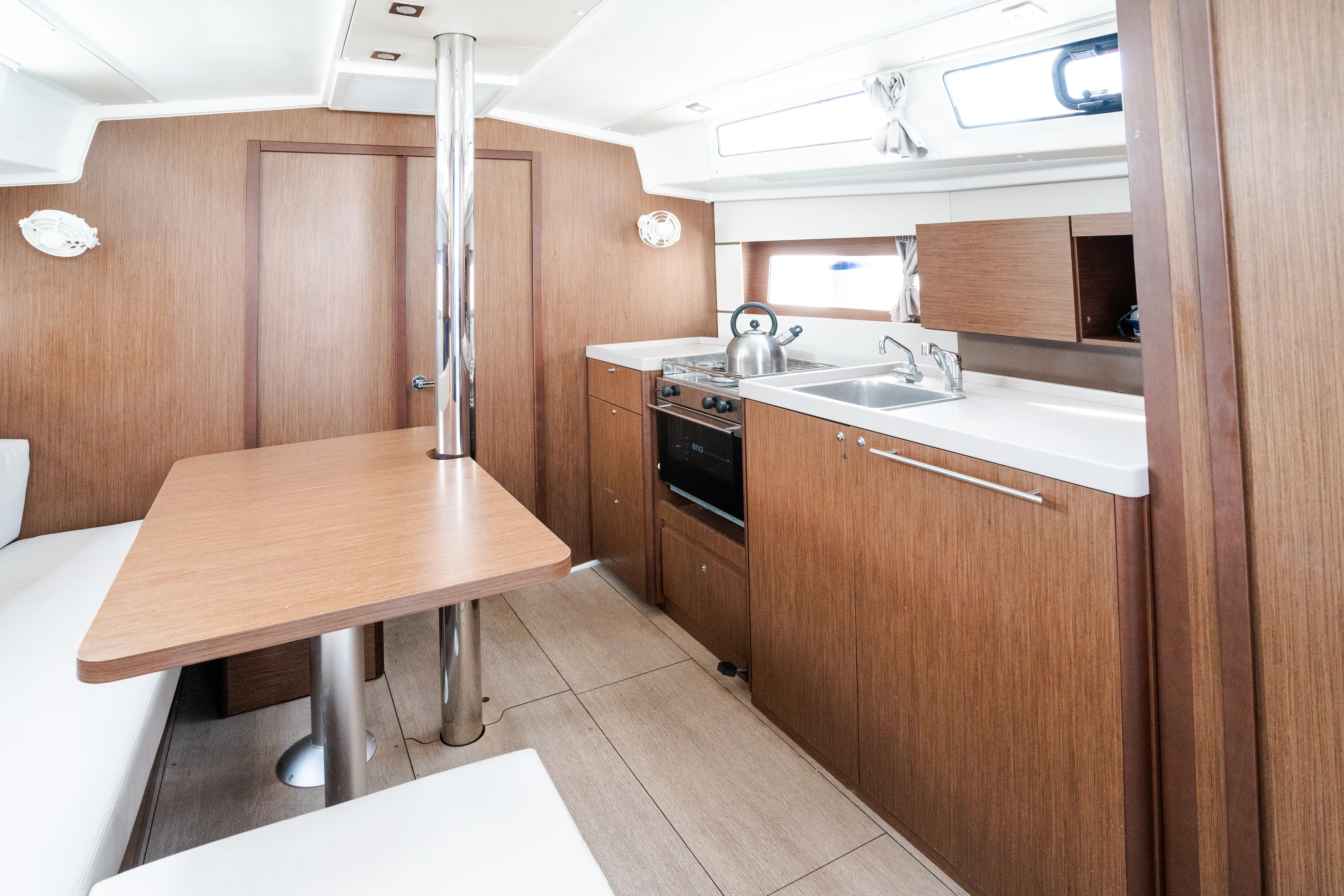 Image slide 229849